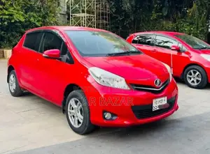 Toyota Vitz X SMART EDITION 2011