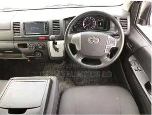 Toyota Hiace GL PACKAGE DUAL A/C 2021