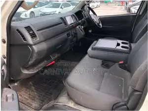 Toyota Hiace GL PACKAGE DUAL A/C 2021