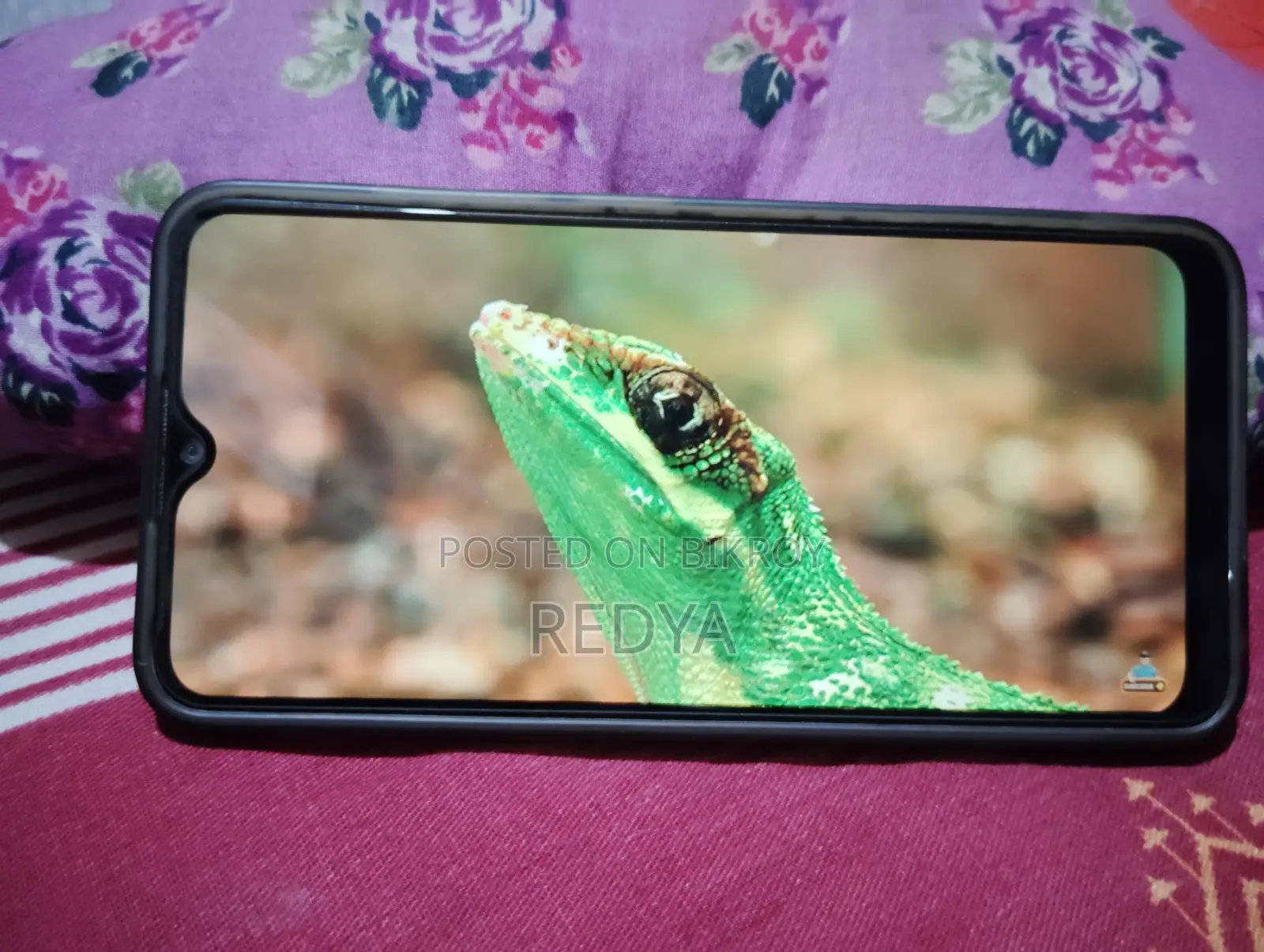 Vivo Y1s 2/32 GB (Used)