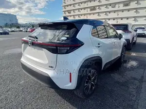 Toyota Yaris Cross HYBRID Z LEATHER PKG 2021