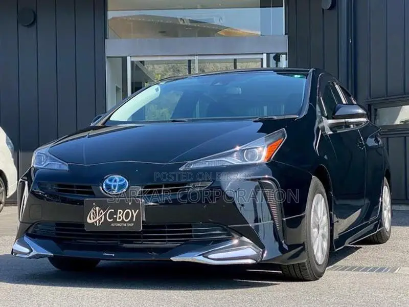 Toyota Prius S Safety Plus 2021