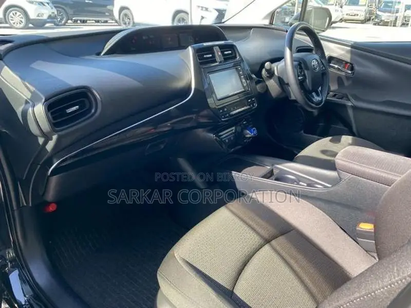 Toyota Prius S Safety Plus 2021