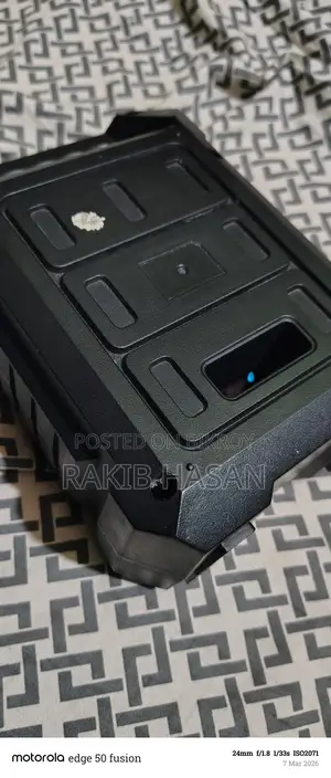 Bluetooth speaker.