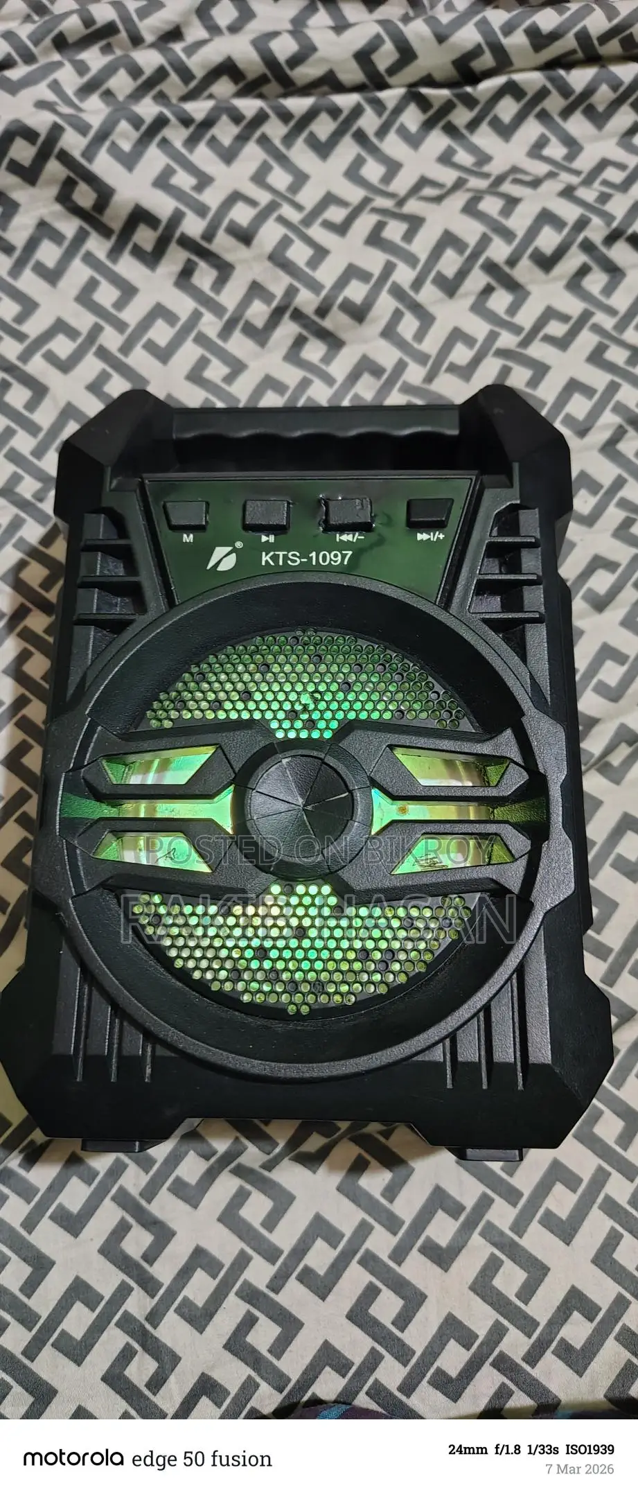 Bluetooth speaker.