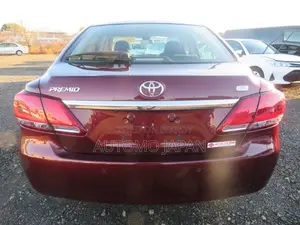 Toyota Premio FL 2020