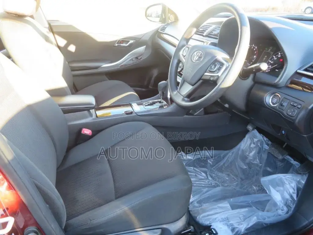 Toyota Premio FL 2020
