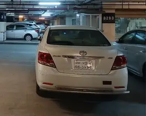 Toyota Allion . 2015