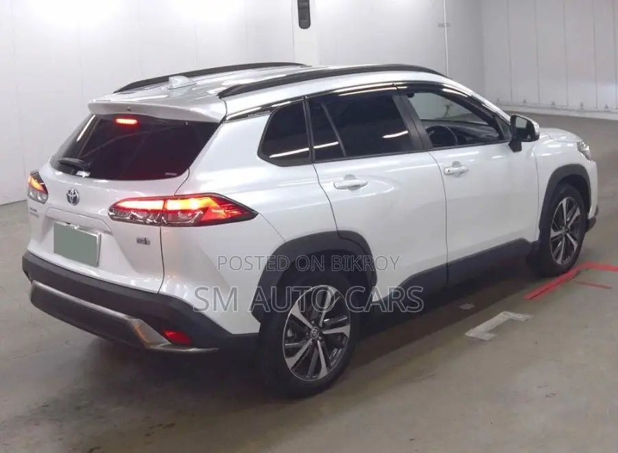 Toyota Corolla Cross Z Pearl Hardtop 2023