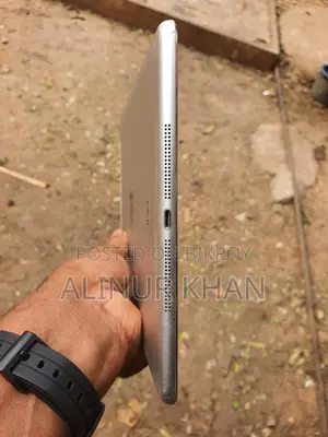 Apple I Pad Air 2 Used
