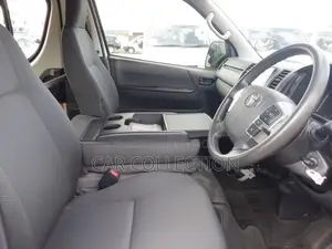 Toyota Hiace 2020