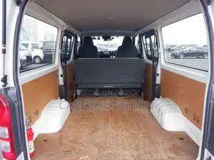 Toyota Hiace 2020