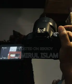 Canon Eos 800d With 50mm Prime Lens 1.8