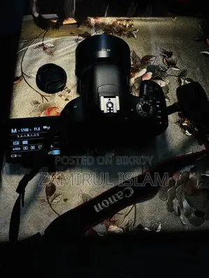 Canon Eos 800d With 50mm Prime Lens 1.8