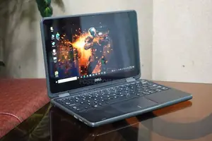 Fully fresh condition laptop 💫🎁