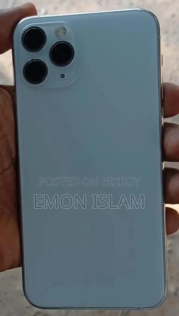 Apple iPhone 11 Pro . (Used)