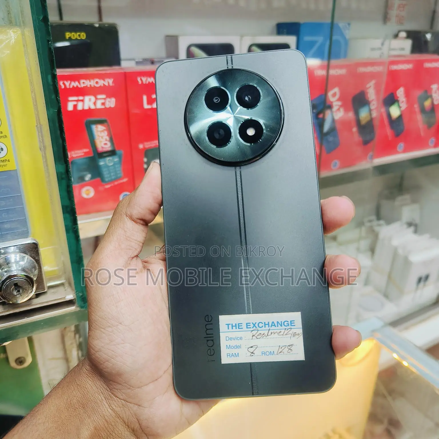 Realme 12 5G 8/128GB (Used)