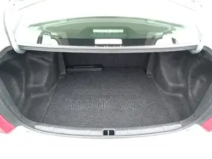 Toyota Axio Non Hybrid EX Silver 2020