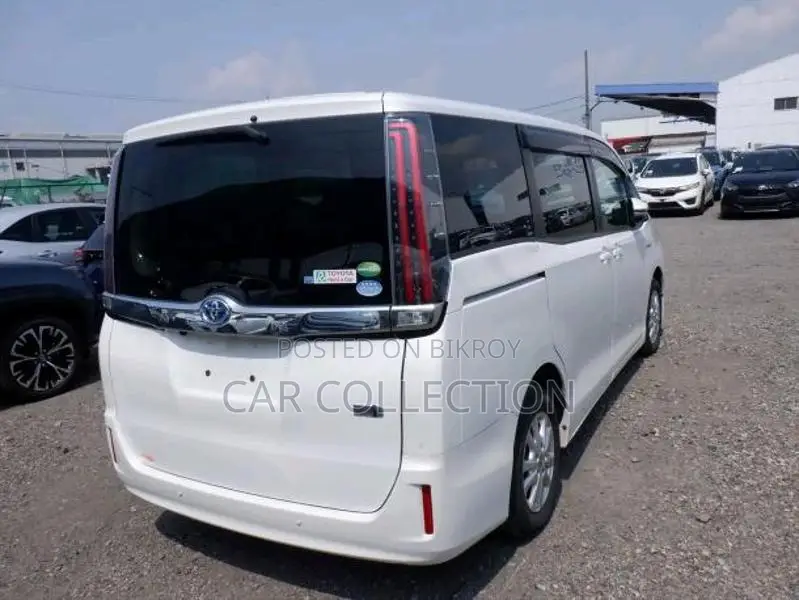 Toyota Noah X PACKAGE, 4 POINT 2020