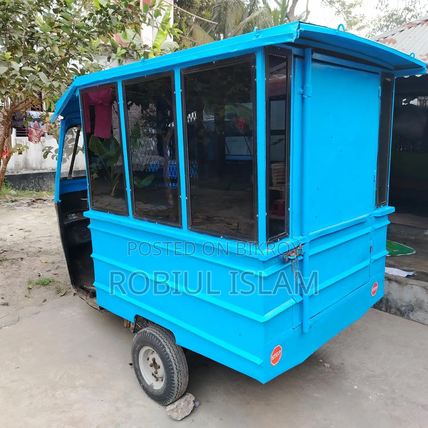 Box Body Mounted on Baby Taxi