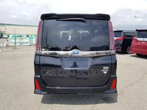 Toyota Noah SI-WXB 2021