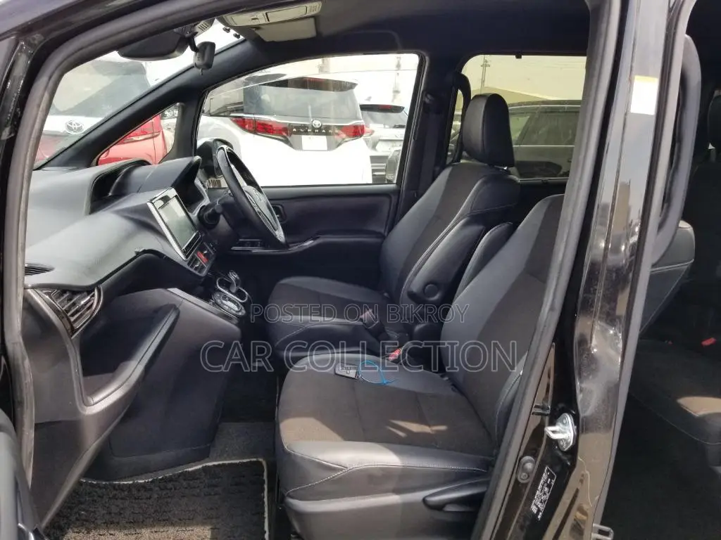 Toyota Noah SI-WXB 2021
