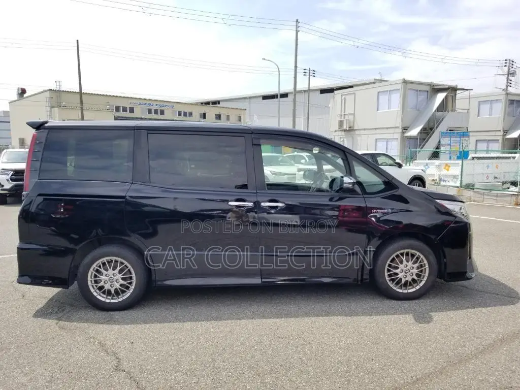 Toyota Noah SI-WXB 2021