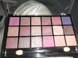 Lhudabeauty Eyeshadow Palette