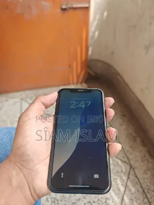 Apple iPhone XR 64 GB Black