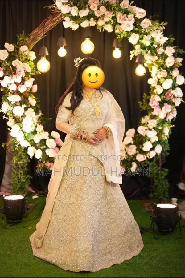 লাক্সারি ব্রাইডাল লেহেঙ্গা - প্রিমিয়াম কোয়ালিটি