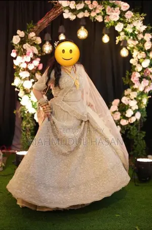 লাক্সারি ব্রাইডাল লেহেঙ্গা - প্রিমিয়াম কোয়ালিটি