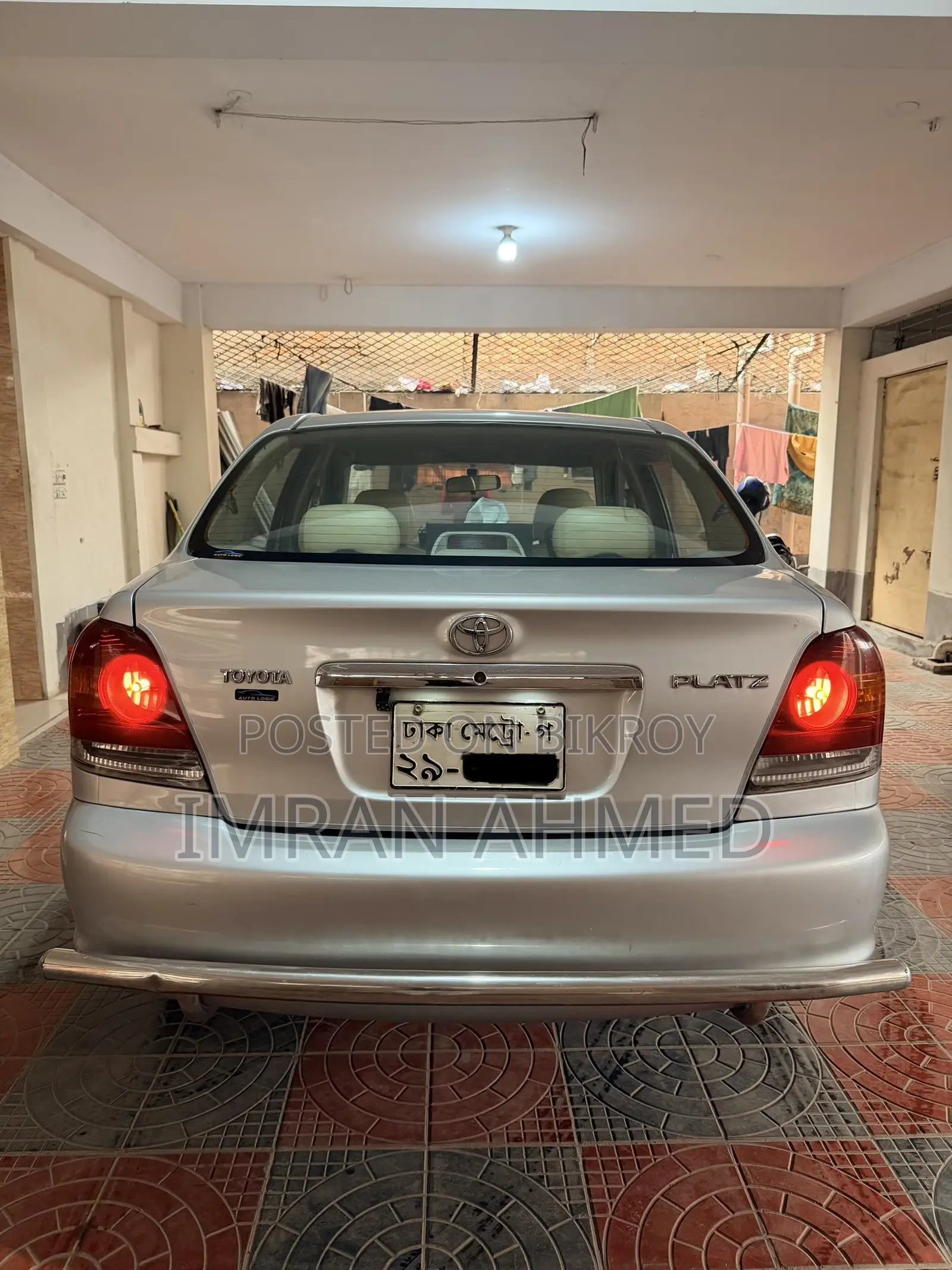 Toyota Platz 2004