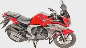 Yamaha Fazer . 2022