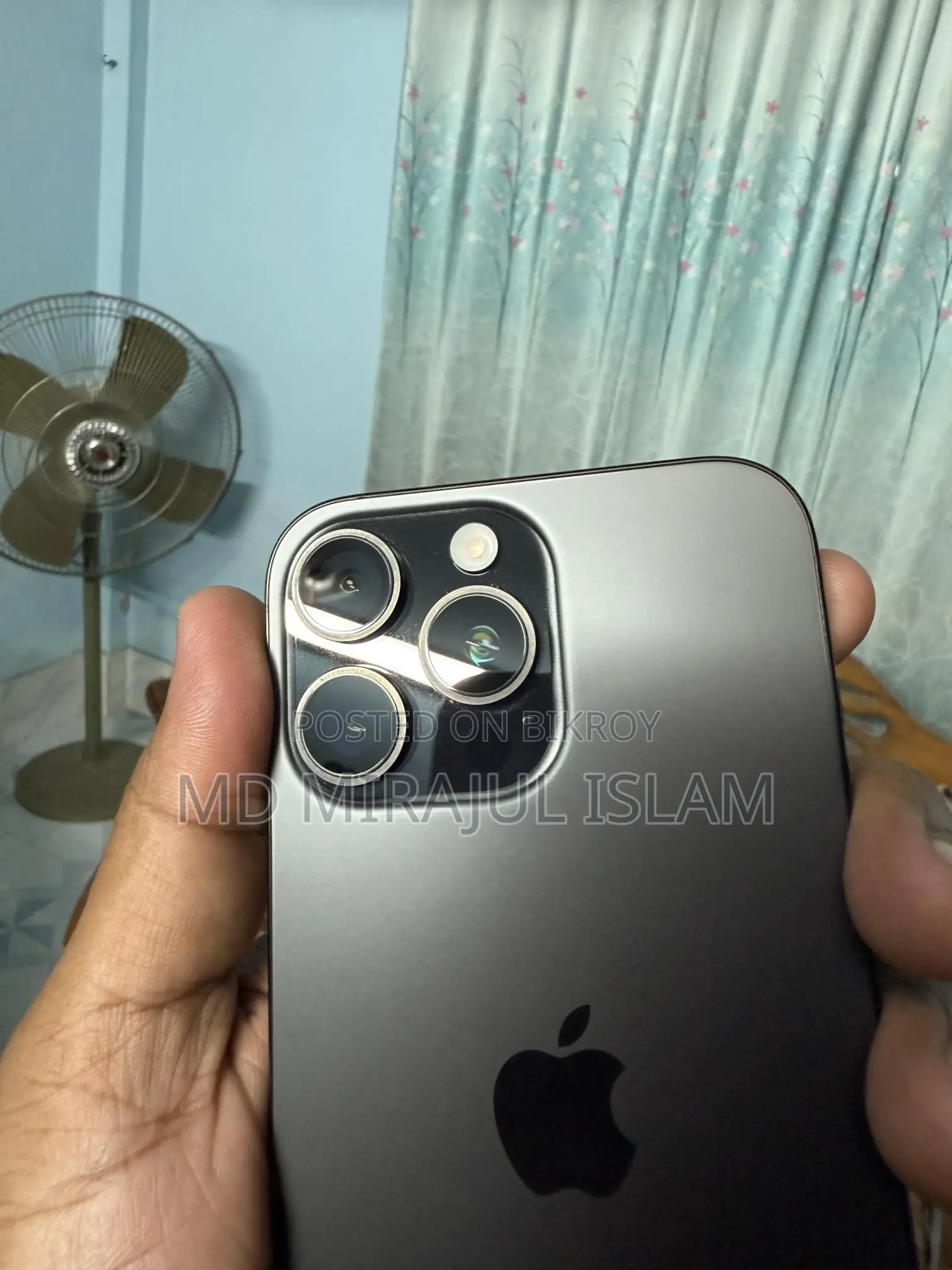 Apple iPhone 16 Pro Max (Used)