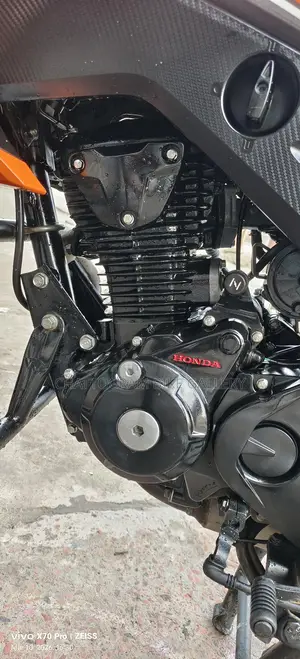 Honda Hornet DD CBS 160cc 2024