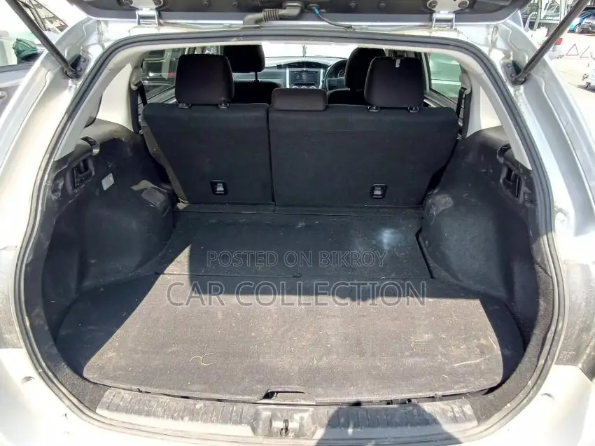 Toyota Fielder Ex Non Hybrid Silver 2020
