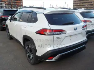 Toyota Corolla Cross Z Pearl Full Option 2023
