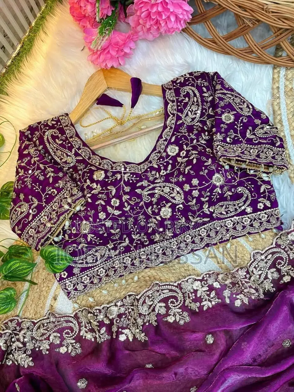 Viral Saree + Blouse Piece