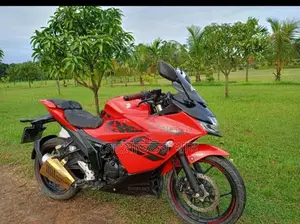 Suzuki Gixxer SF . 2021