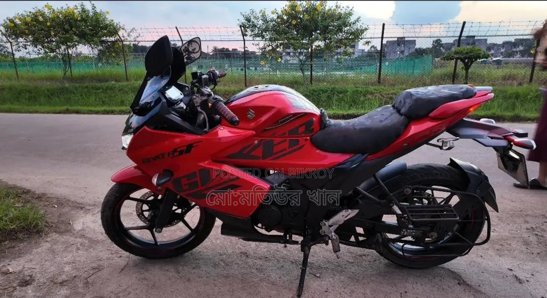 Suzuki Gixxer SF 2021