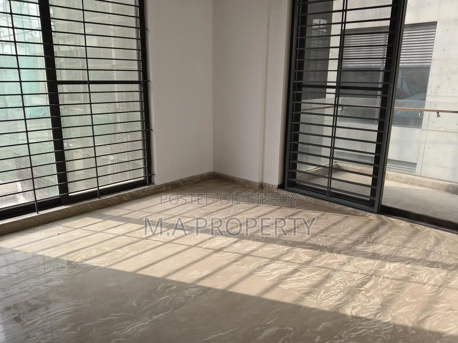Rent Apartment 3200sqft 4-Bed Gulshan North