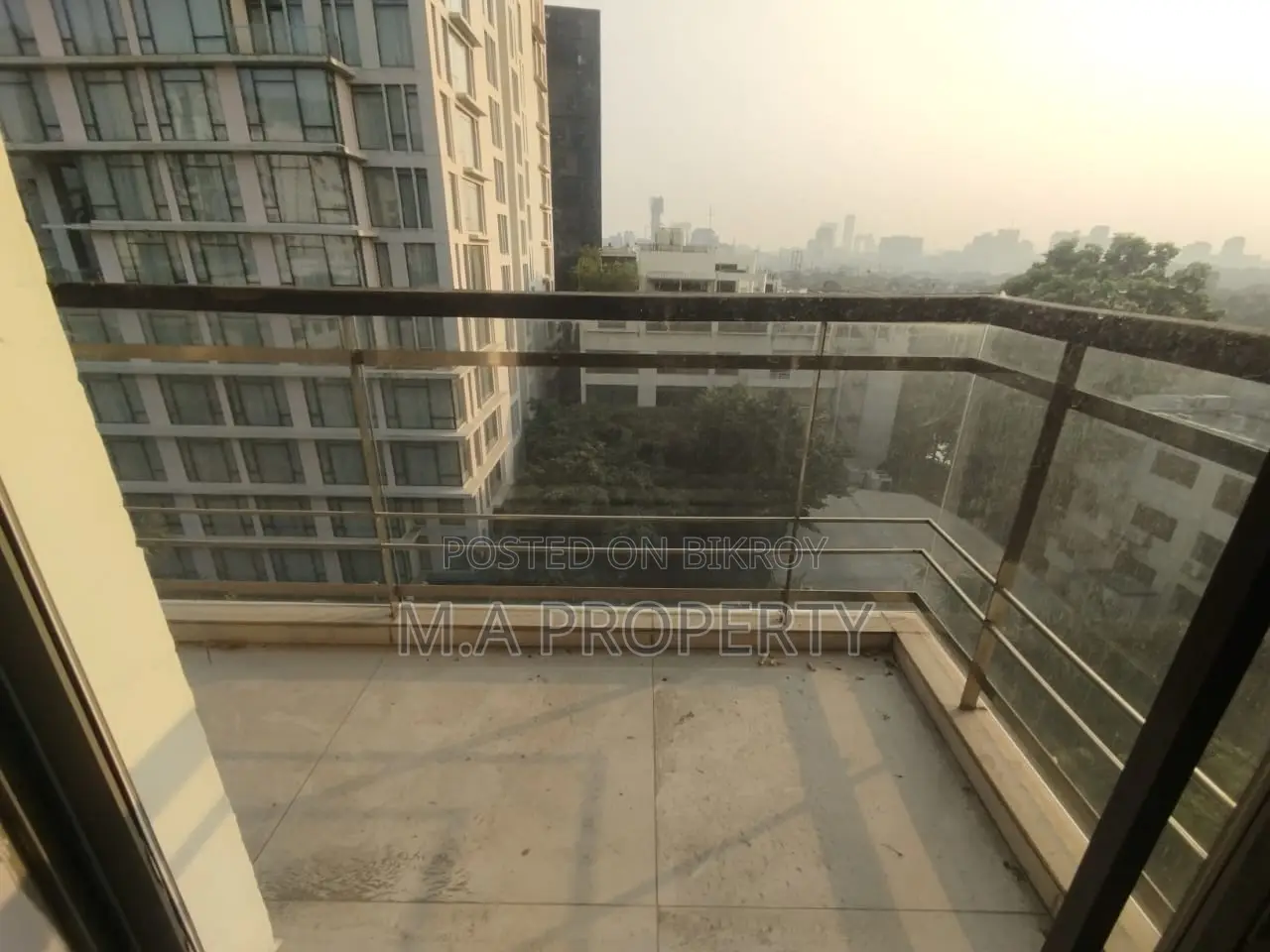 Luxury Apartment Rent 4-Bed gym+swimming