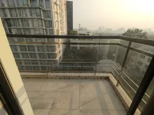 Luxury Apartment Rent 4-Bed gym+swimming