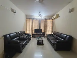 বনানীতে সুন্দর ও সম্পূর্ণ ফার্নিশড অ্যাপার্টমেন্ট (৮ম তলা)