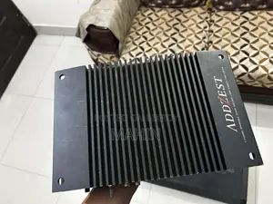 Addzest Amplifier + Alpine Subwoofer (car)