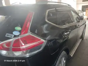 Nissan X-Trail 2015