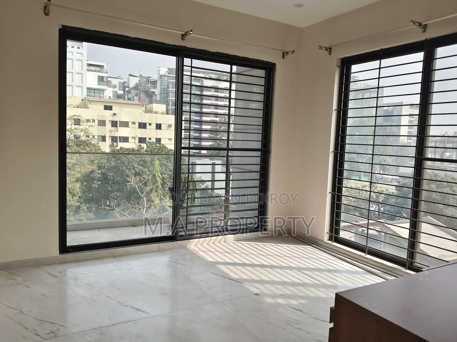 Rent furnished 3-Bedroom 2500sft 2-Carpark