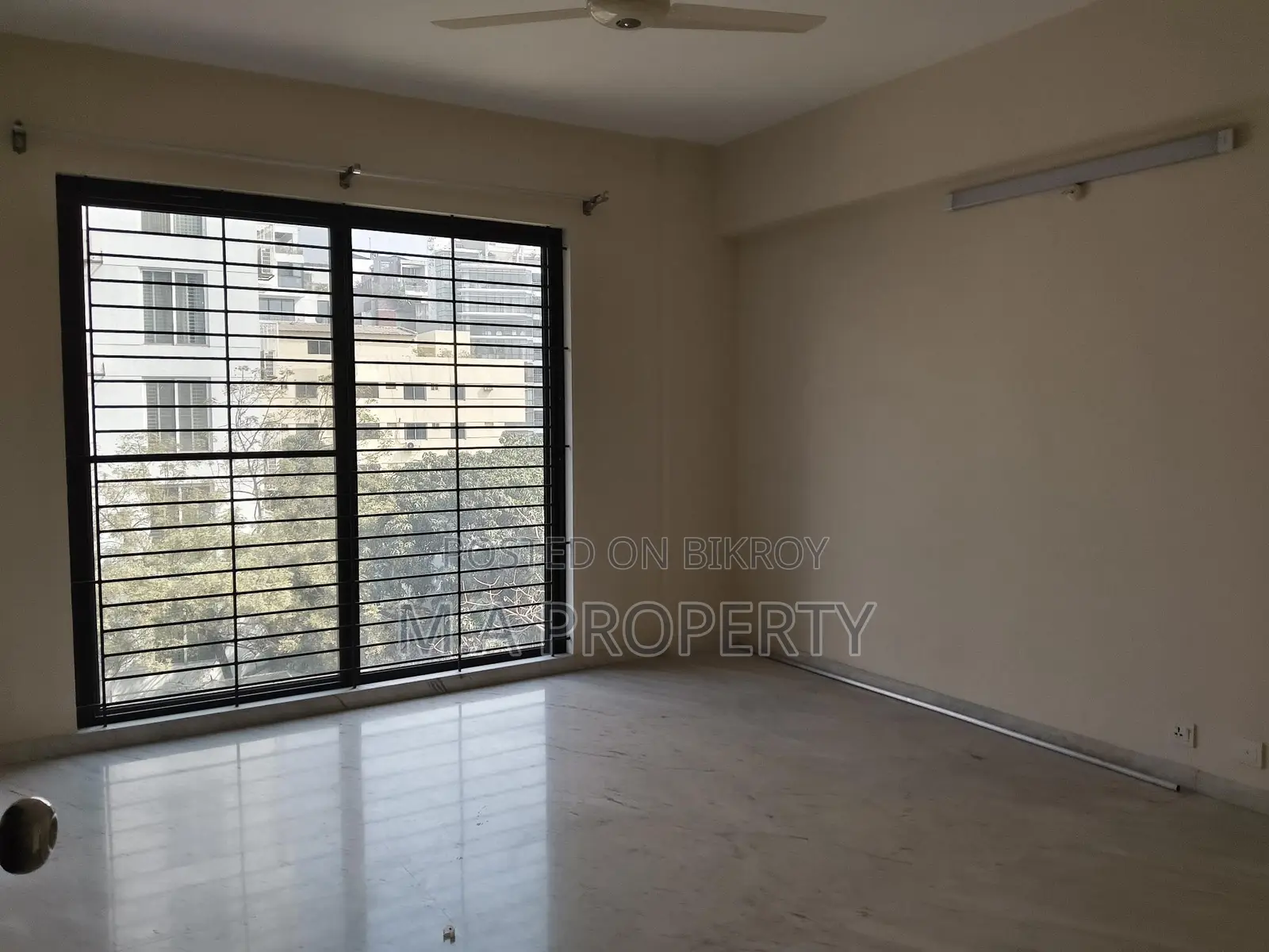Rent furnished 3-Bedroom 2500sft 2-Carpark