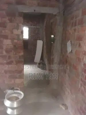 নাটোর সদরে ২ বেডরুমের বাড়ি বিক্রয়