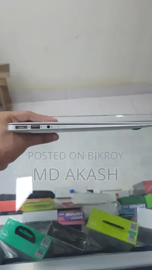 Macbook Air 2012 Ci5 4gb